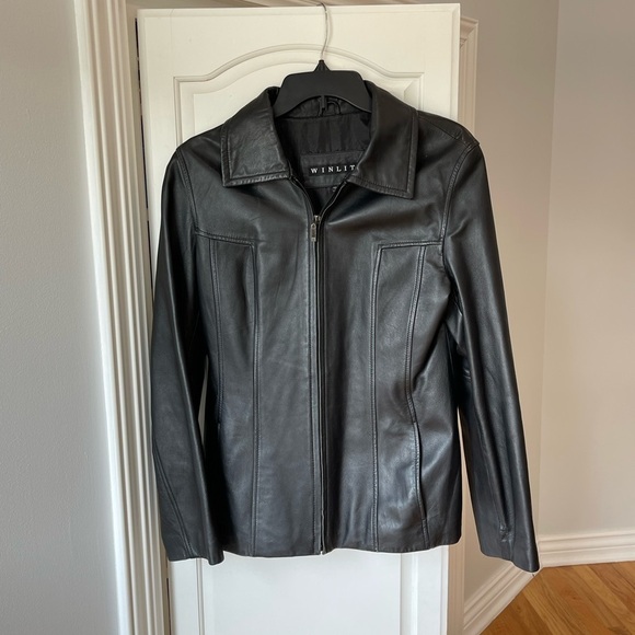 Winlit leather zippered jacket in a size medium - Picture 1 of 14